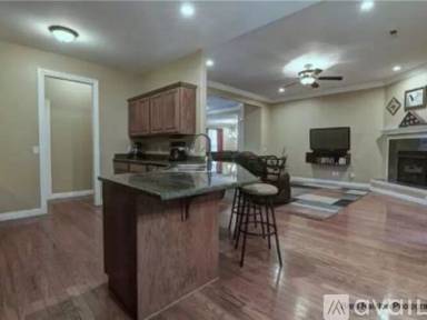 Main picture of 656 W Foothills Dr