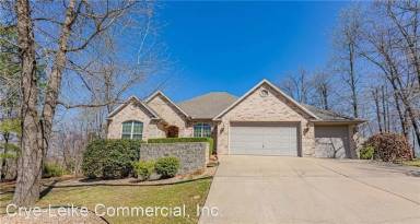 Main picture of 6 Powell Cir