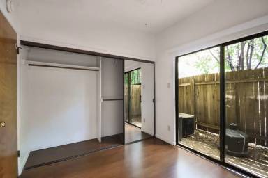 Main picture of 2815 Rio Grande St