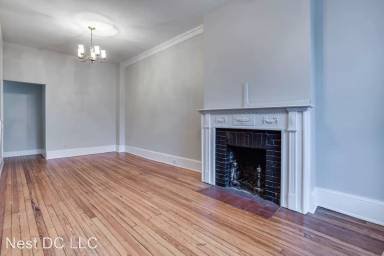 Main picture of 1830 Ingleside Ter NW