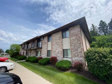 Main picture of 1577 Honeysuckle Rd