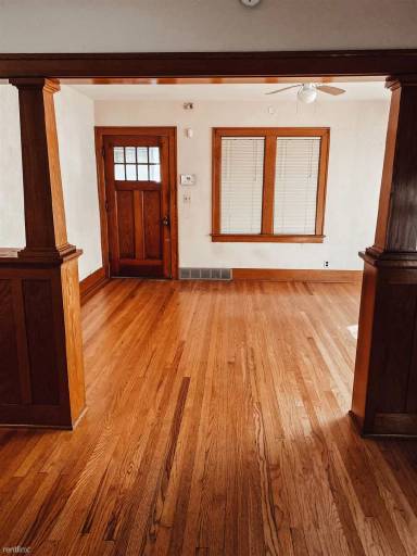 Main picture of 2119 Monteith St