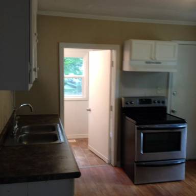 Main picture of 103 Fletcher St