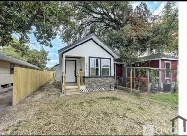 Main picture of 7039 Avenue L