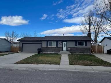 Main picture of 6380 Timberline Ct