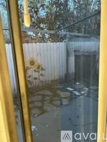 Main picture of 211 E 13th Ave