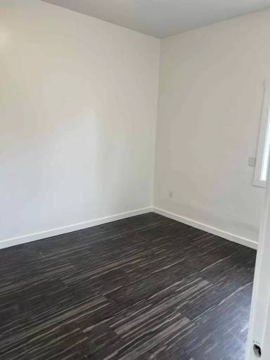 Main picture of 486 Whittier St