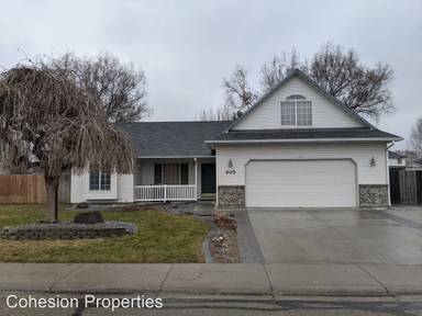 Main picture of 405 N Copper River Dr