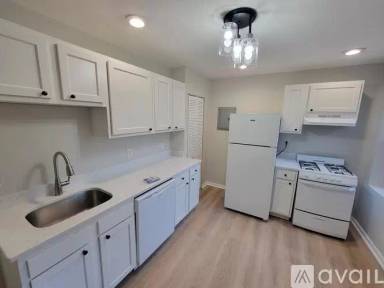 Main picture of 244 Hanover Apartments