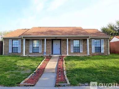 Main picture of 421 Kirkwood Dr