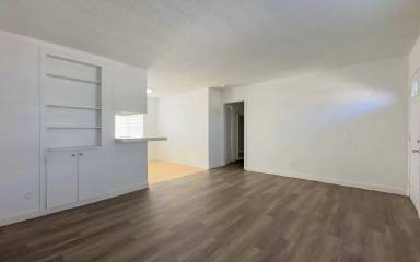 Main picture of 2609 Fairmount Ave