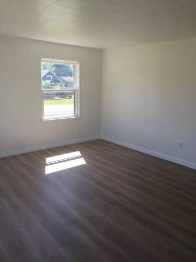 Main picture of 4902 N 11th St