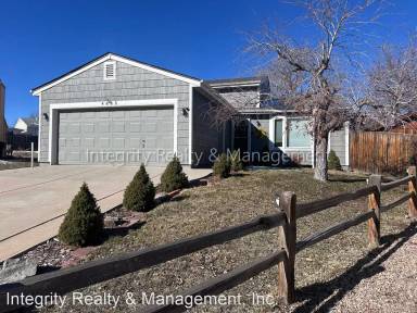 Main picture of 4885 S Holland St