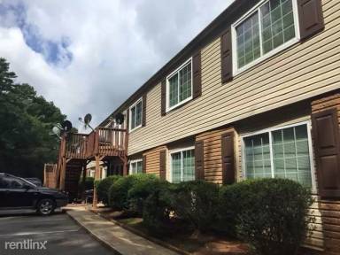 Main picture of Midwood Village Apartments