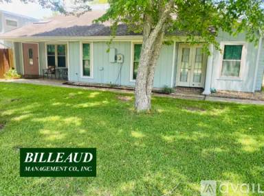 Main picture of 101 Wadsworth Dr