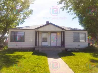 Main picture of 100 Arden Cir