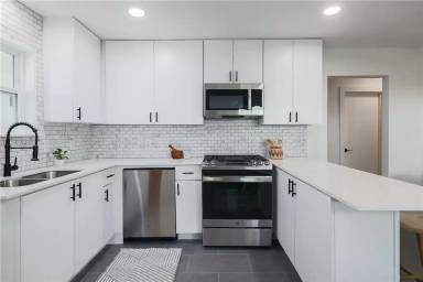 Main picture of 5005 Avenue F