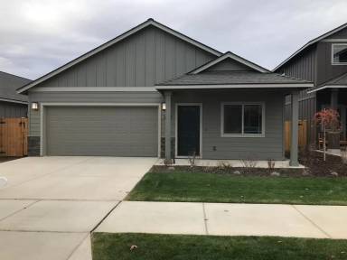 Main picture of 3010 NW Boxelder Ave