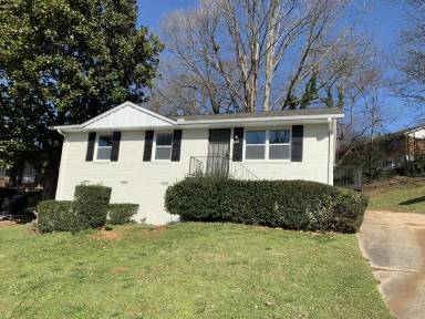 Main picture of 1962 Grange Dr SE