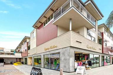 Main picture of 687 S Coast Hwy