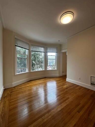 Main picture of 2744 Balboa St