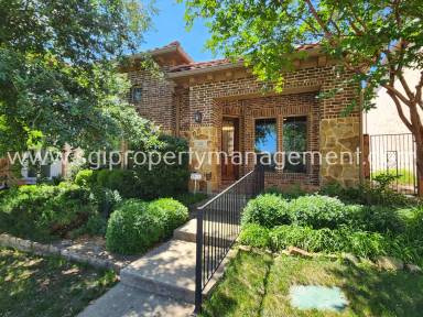 Main picture of 124 Concho Dr