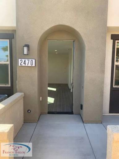 Main picture of 2470 Solara Ln