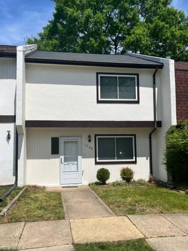 Main picture of 1308 Wexford Ct