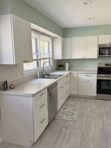 Main picture of 5290 Clark Rd