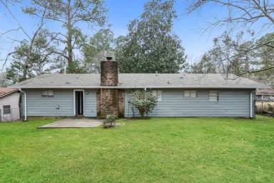 Main picture of 3040 Suncrest Dr