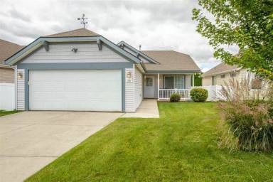 Main picture of 1707 W Pleasant Ln