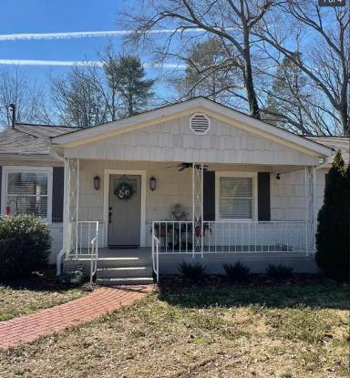 Main picture of 1517 Walker St