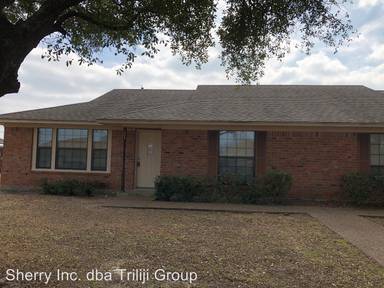 Main picture of 217 Kettler Dr