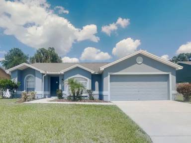 Main picture of 2709 Oak Hammock Loop
