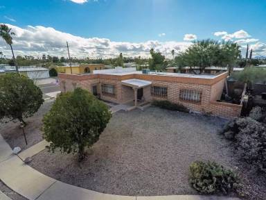 Main picture of 601 N Keen Pl