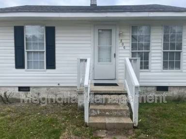 Main picture of 806 East Ave