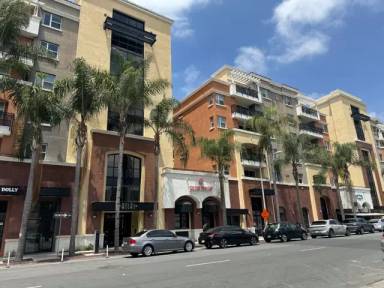 Main picture of 3650 5th Ave