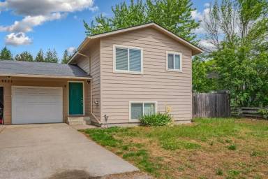 Main picture of 6821 W Timberline St
