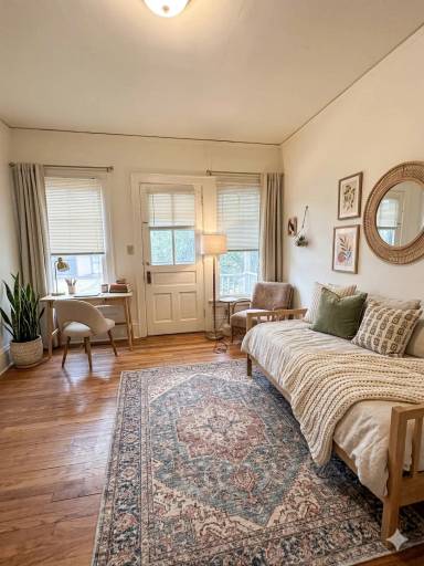 Main picture of 612 Howard Pl
