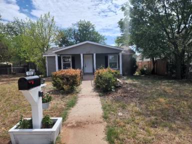 Main picture of 1041 Pecan St