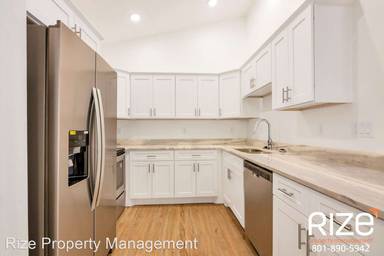 Main picture of 344 S 740 W