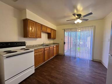 Main picture of 5409 El Camino Ave