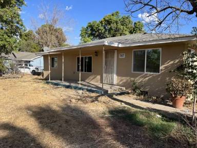 Main picture of 787 Thomsen Rd