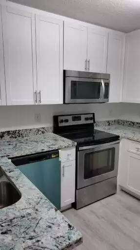 Main picture of Links At Emerald Dunes Condo