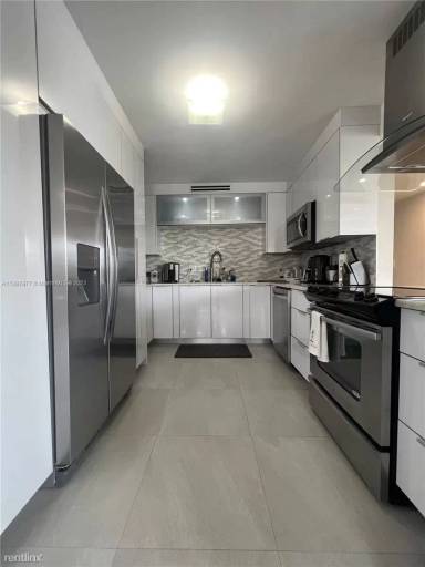Main picture of Waterside Towers Condo