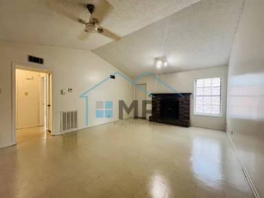 Main picture of 48B Colonial Drive - 2