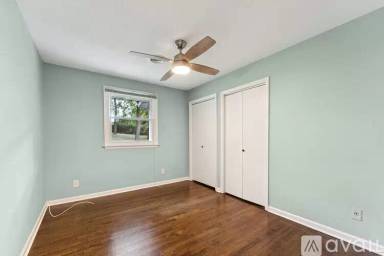 Main picture of 732 Muller Rd