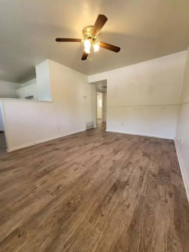 Main picture of 1502 Dakota St