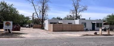 Main picture of 4574 E Lester St