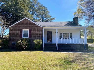 Main picture of 1502 N Hills Ct